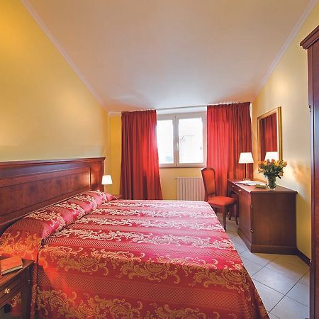 Aparthotel Il Nido Della Rondine à Lucques Chambre photo